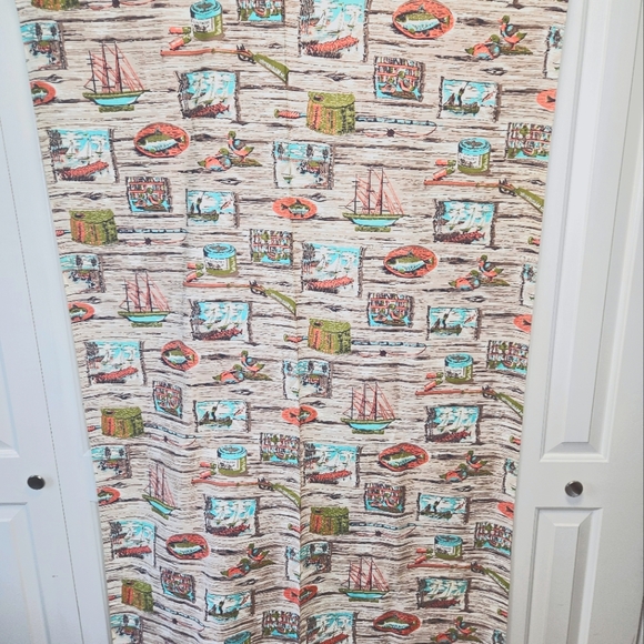 Vintage 1950s novelty cabin fabric yardage - Picture 1 of 4
